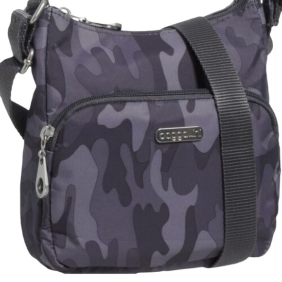 Baggallini Bags Baggallini Small Nwt Joey Crossbody Bag Dark Gray